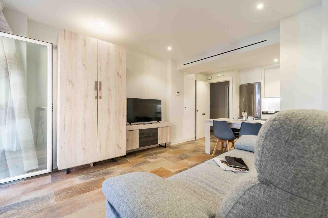 Apartamentos Dr28 A 250 M De La Playa Фуенхірола Екстер'єр фото