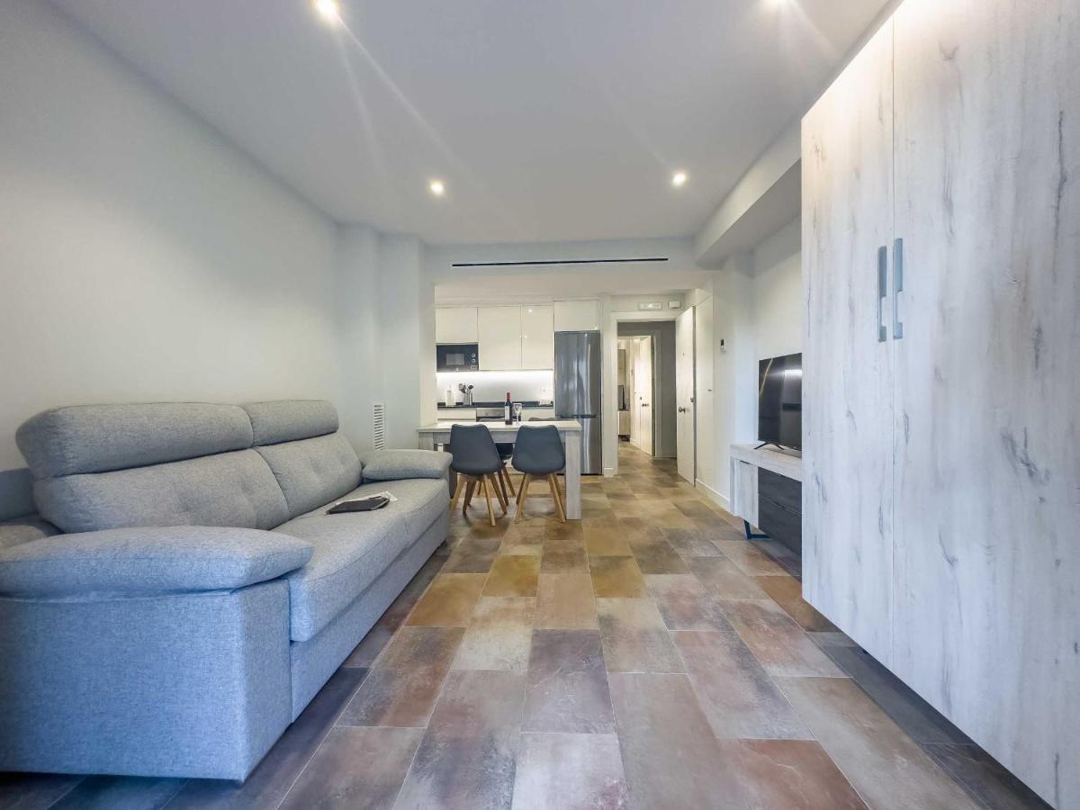 Apartamentos Dr28 A 250 M De La Playa Фуенхірола Екстер'єр фото
