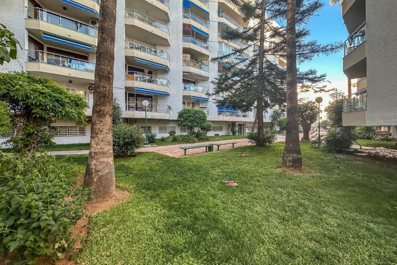 Apartamentos Dr28 A 250 M De La Playa Фуенхірола Екстер'єр фото