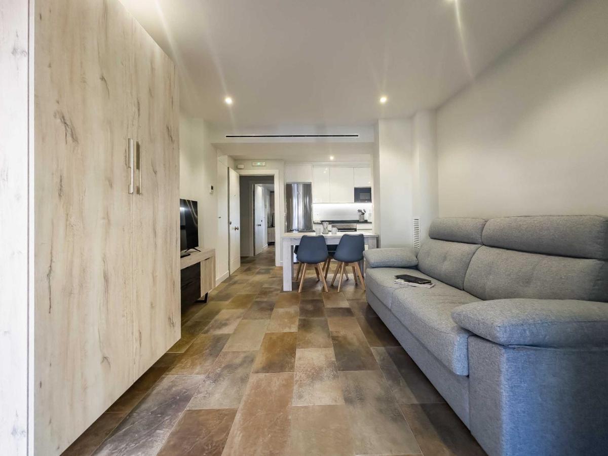 Apartamentos Dr28 A 250 M De La Playa Фуенхірола Екстер'єр фото