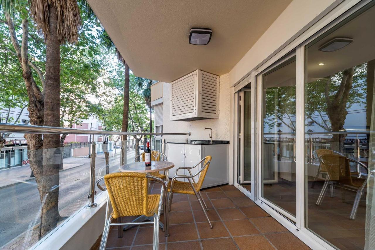 Apartamentos Dr28 A 250 M De La Playa Фуенхірола Екстер'єр фото