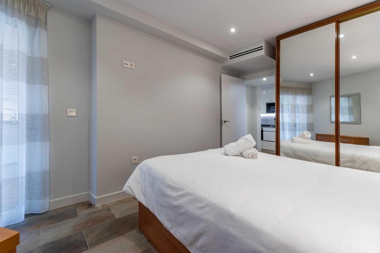 Apartamentos Dr28 A 250 M De La Playa Фуенхірола Екстер'єр фото
